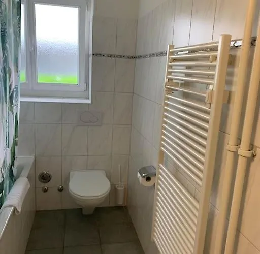 شقة 2 Bedroom Near And Centre - D5 زيورخ